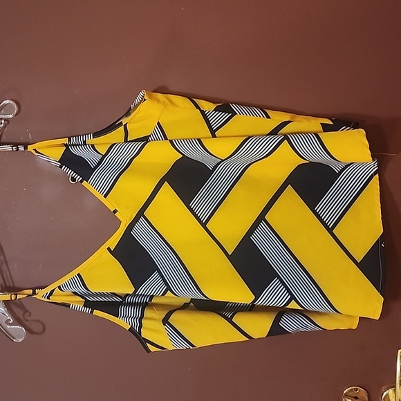 Tank - Picture 2 of 9